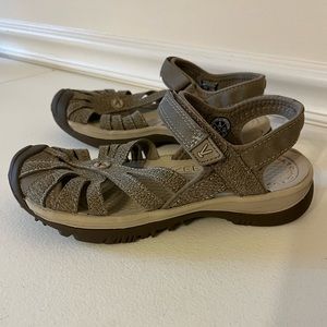 Keen Rose Sandal Brindle / Shitake 1016729